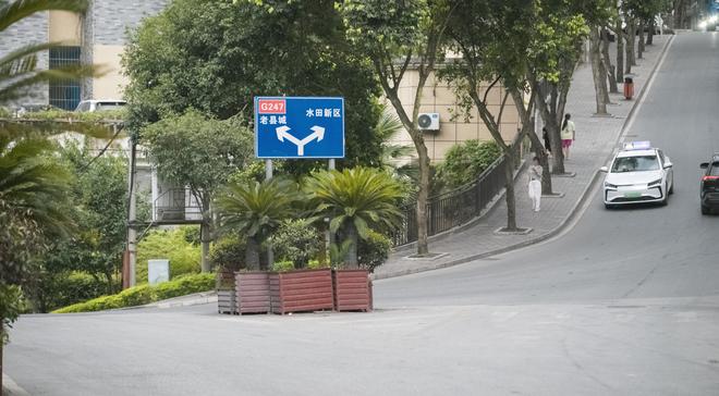 线城市”生活松弛人均自来熟麻将胡了中国最不卷的“一(图16)