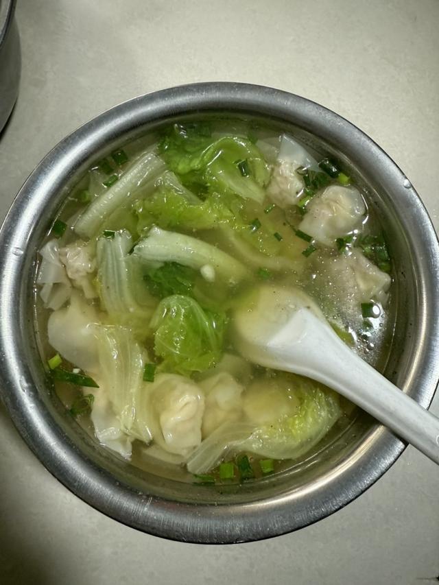 老味道！桂林这家馄饨店老顾客超多PG麻将胡了试玩平台25年不变的(图7)