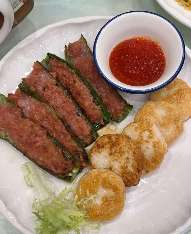 了快40年的老店特色菜吃撑了！PG麻将胡了2试玩广州这家开(图8)