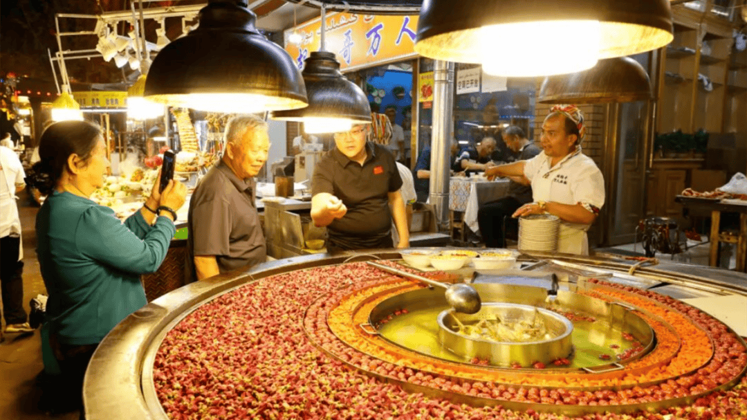 道:72个情绪价值营造标杆案例麻将胡了试玩旅游餐饮场景破局之(图83) 道:72个情绪价值营造标杆案例麻将胡了试玩旅游餐饮场景破局之(图83)