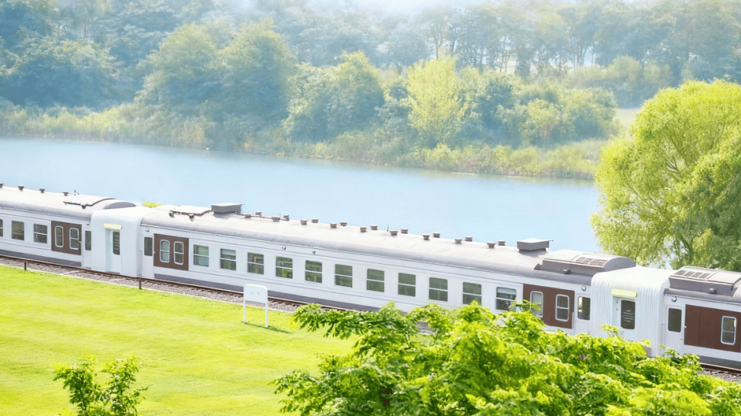 道:72个情绪价值营造标杆案例麻将胡了试玩旅游餐饮场景破局之(图32) 道:72个情绪价值营造标杆案例麻将胡了试玩旅游餐饮场景破局之(图32)