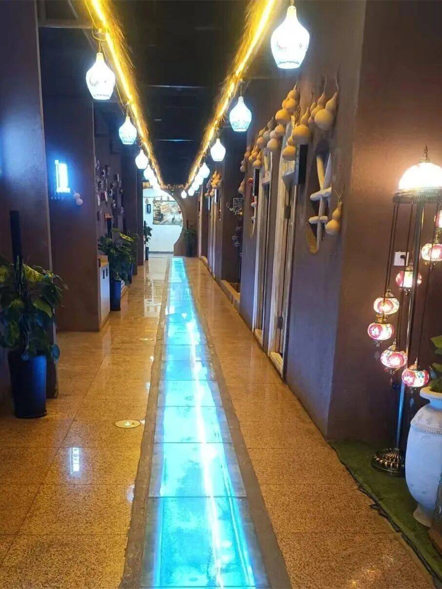 道:72个情绪价值营造标杆案例麻将胡了试玩旅游餐饮场景破局之(图31) 道:72个情绪价值营造标杆案例麻将胡了试玩旅游餐饮场景破局之(图31)