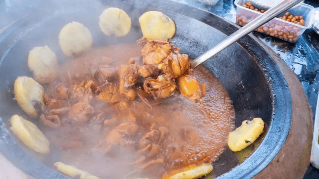 道:72个情绪价值营造标杆案例麻将胡了试玩旅游餐饮场景破局之(图41) 道:72个情绪价值营造标杆案例麻将胡了试玩旅游餐饮场景破局之(图41)